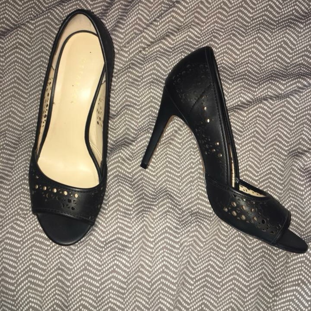 Metaphor Heels
